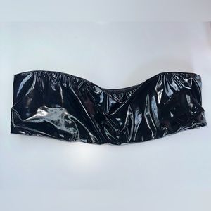 SKIMS | NWT Patent Faux Leather Swim Micro Bandeau Top
Patent In Onyx Black | S